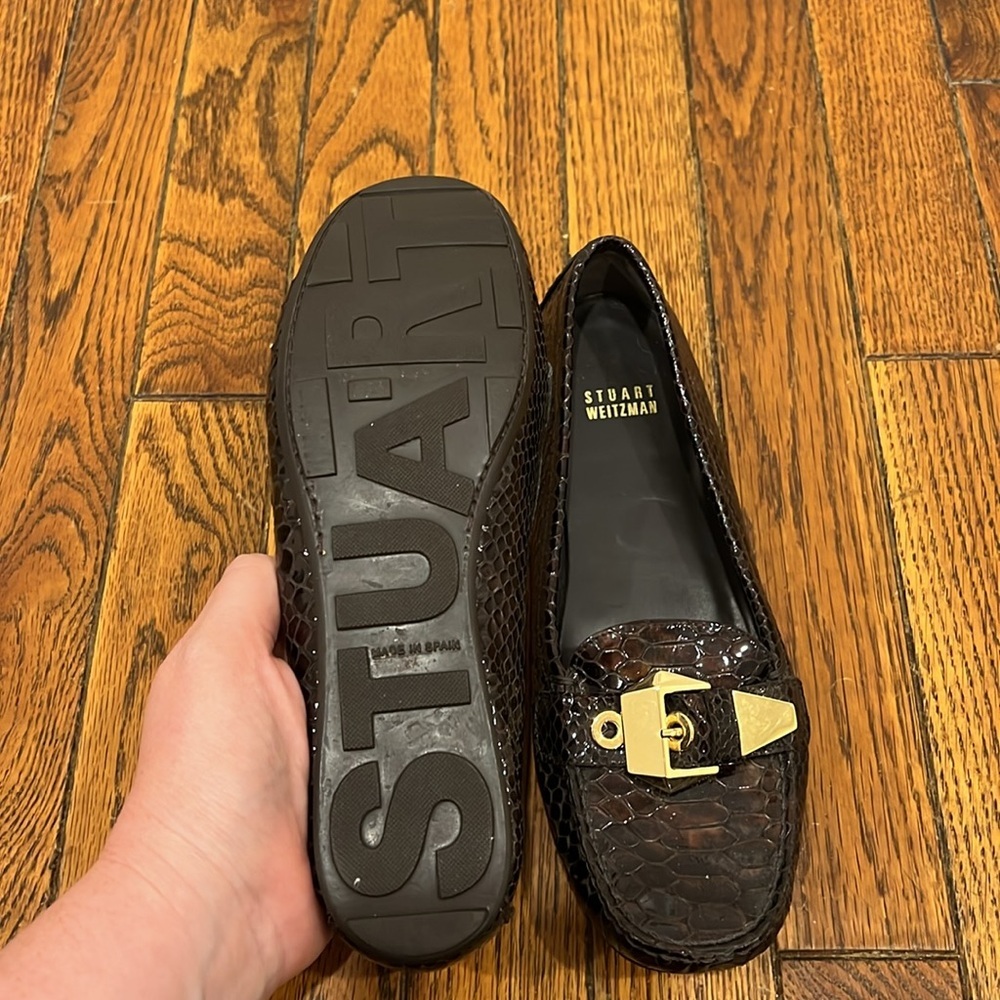 STUART WEITZMAN Crocodile Patent Leather Gold Mary Jane Buckle Loafers Size 7M - Picture 7 of 12